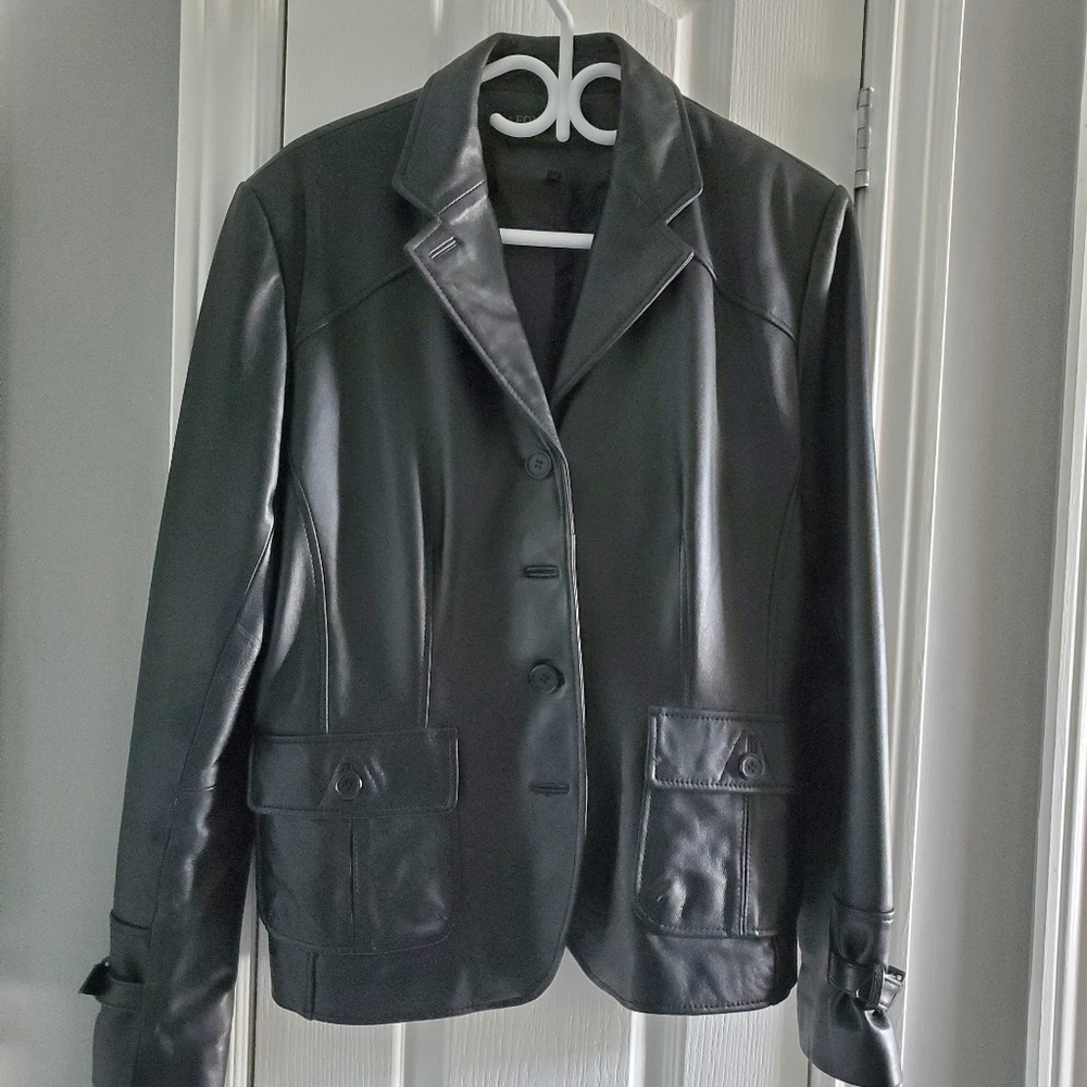 Leather jacket - Picture 2 of 5